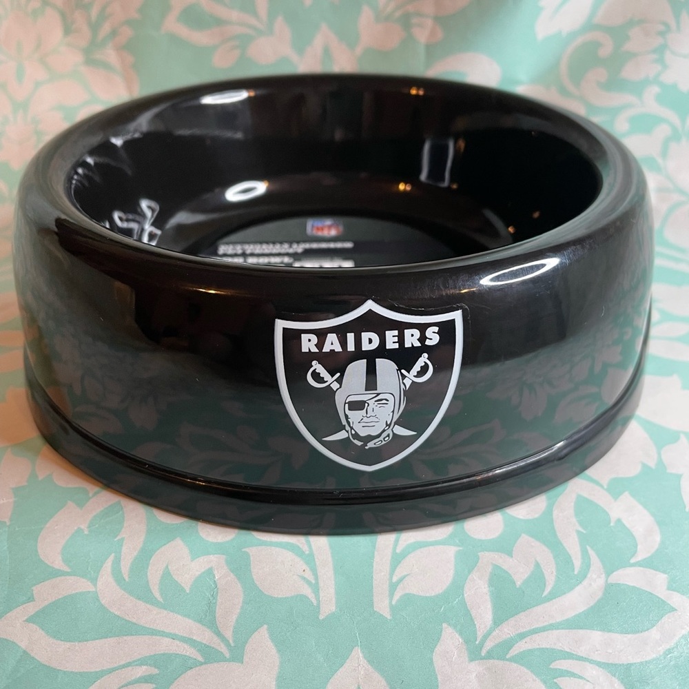 Las Vegas raiders dog bowl